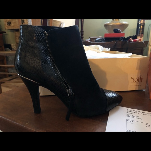 Softshoe Makayla bootie - Picture 1 of 3